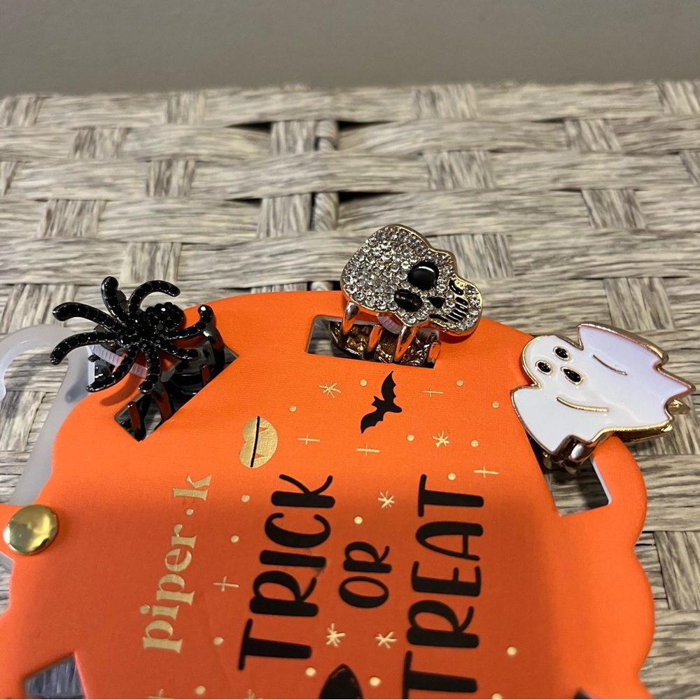 Piper K Halloween Rhinestone Hair Clips Set Eyeball Fangs Bat Skull Spider Ghost - Picture 3 of 4